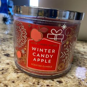Bath & Body Works Winter Candy Apple Candle